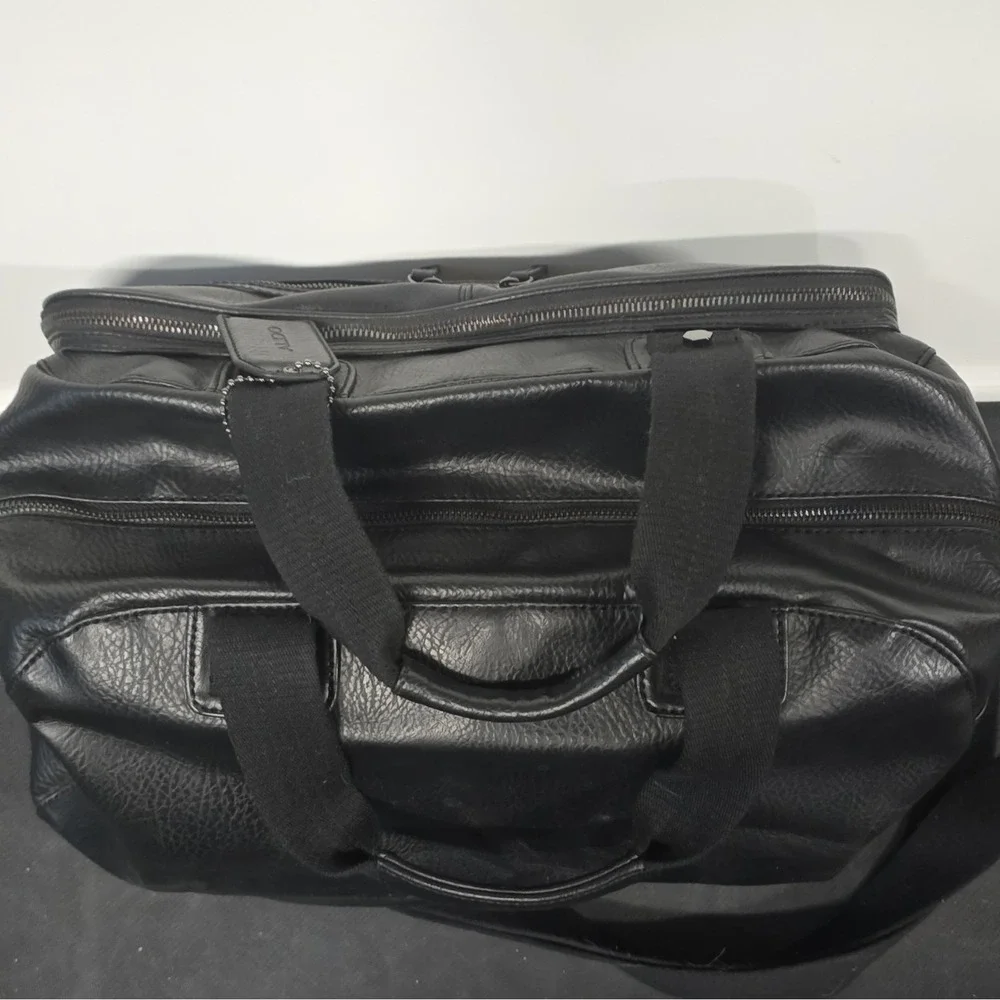 ALDO Duffle Bag Black Solid Unisex Adult w/ Shoulder Strap Adjustable Straps